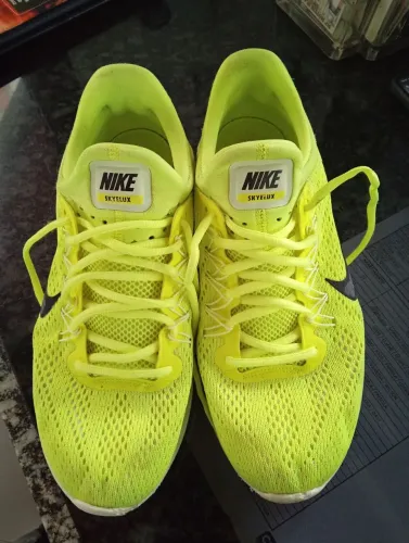 Tênis Nike skyelux original usado