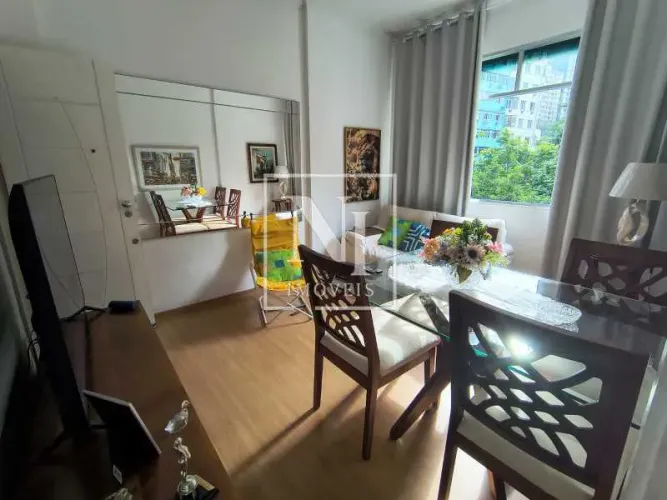 APARTAMENTO 2 QUARTOS NO BAIRRO DE COPACABANA