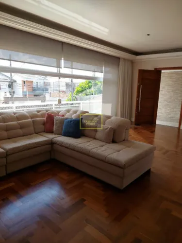Casa em Vila Ipojuca com 315 metros de área construída, para Venda