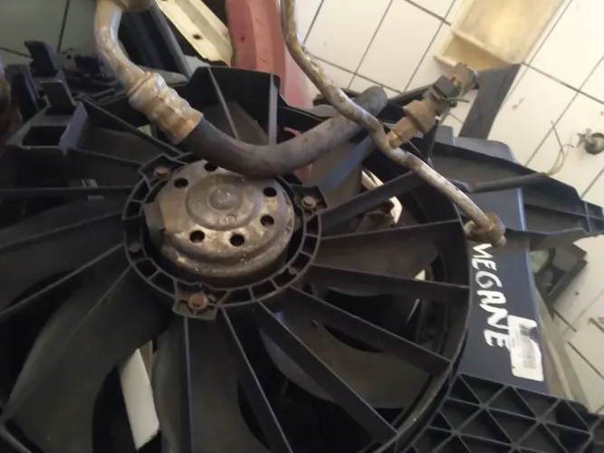 ELETROVENTILADOR MEGANE