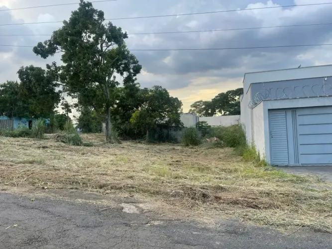 Vendo Lote no St Conde dos Arcos codigo: 311730