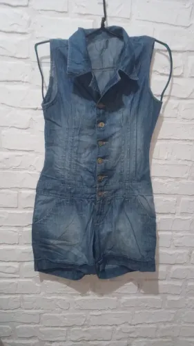 Macaquinho Short Jeans Feminino N 36