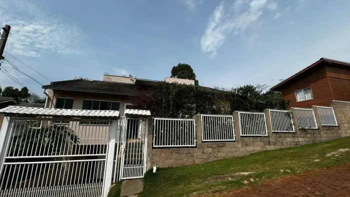 Casa à venda em Chapecó (Efapi) 2 quartos, 1 suíte