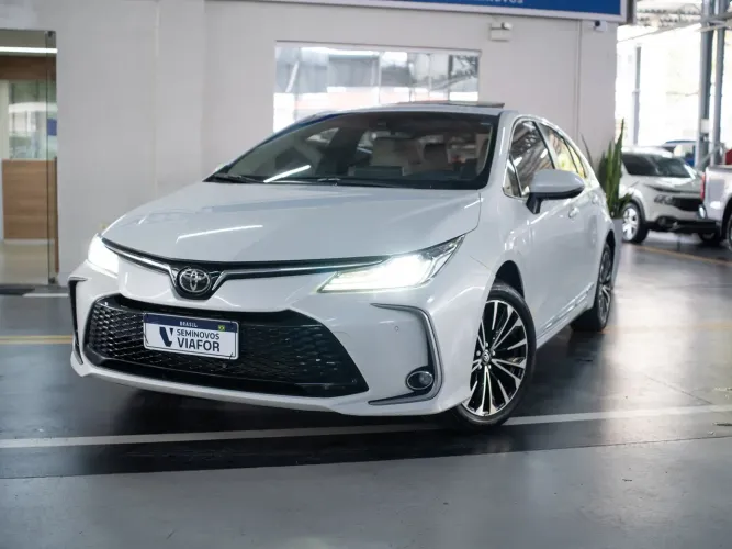Toyota Corolla Altis 2.0 Flex 16V Aut. 2024