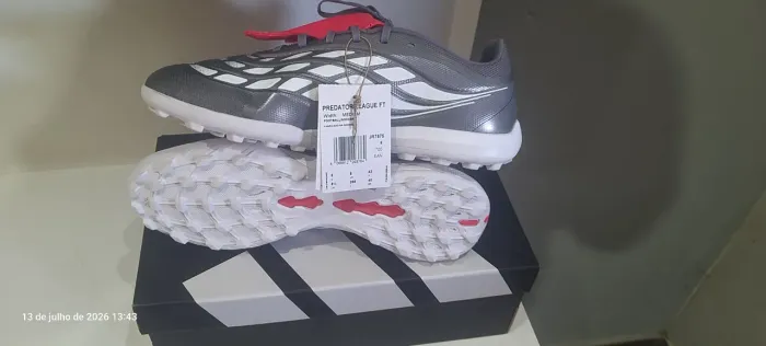 Chuteira Society Adidas predator 26