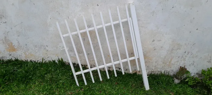 Portão ferro 80x80