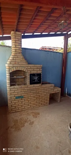 Vendo churrasqueira de ovenaria  venha fazer seu orçamento temos Aparti de 1500