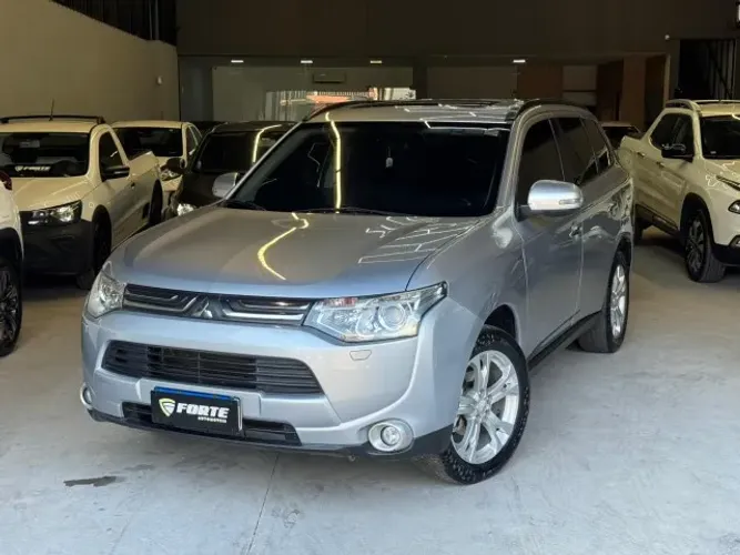 Mitsubishi Outlander 3.0/ GT 3.0 V6 Aut. 2015