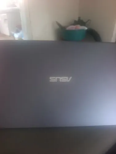Nootbook asus vivobook 15