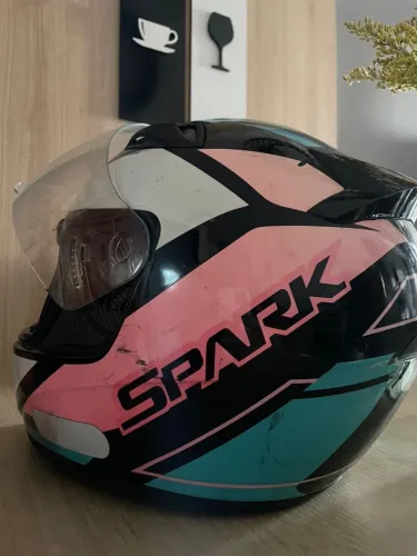Capacete