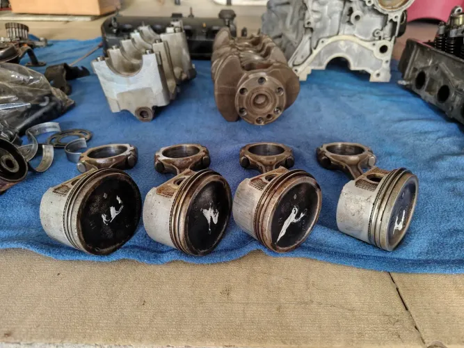 Kit pistão e bielas motor Honda Civic 1.7 2002
