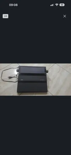 Máquina de Escrever Olivetti Práxis 201-ll