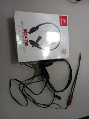 Fone com microfone 