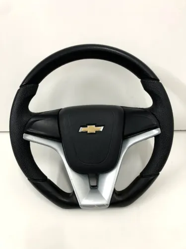 Volante Chevrolet GM Agile Montana Preto Detalhe Prata Astra