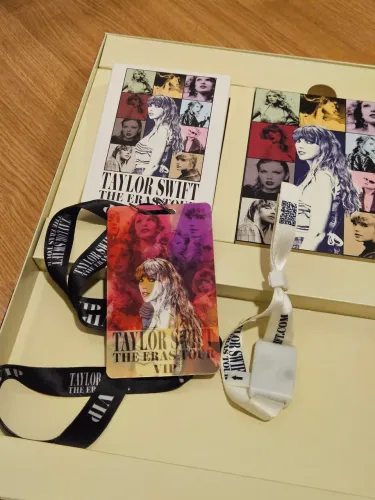 The Eras Tour Taylor Swift, Kit VIP completo, original