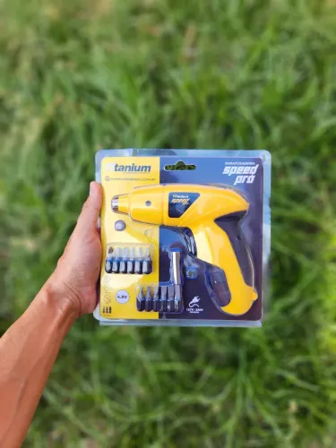 Parafusadeira Titanium 4.8v - Perfeito Uso Doméstico