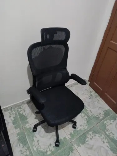 Cadeira de Escritório Ergonômica FivDaily C600