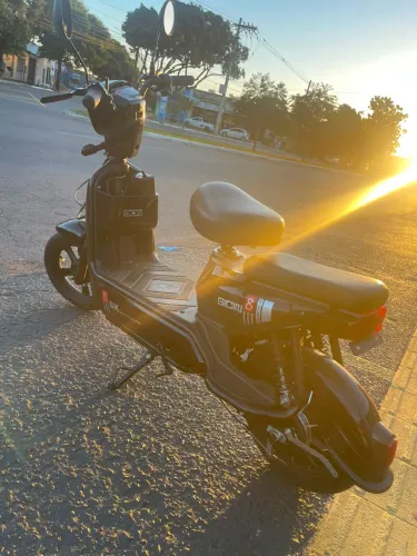 scooter elétrica 