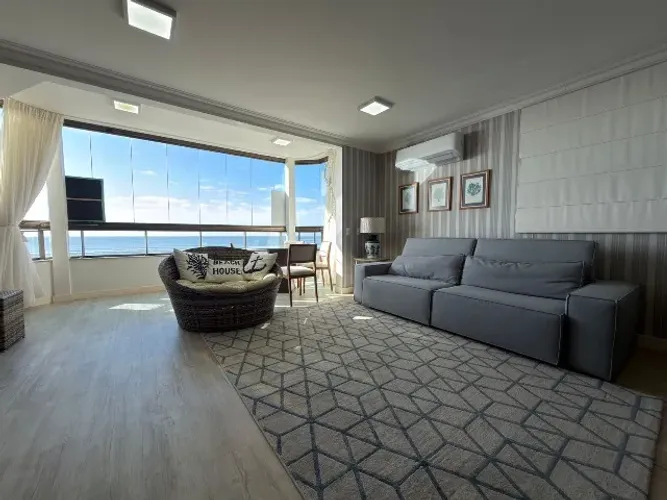 Apartamento Beira Mar no Mar Grosso, Laguna.
