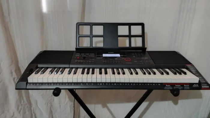 Vendo esse teclado da Marca Cásio novo 