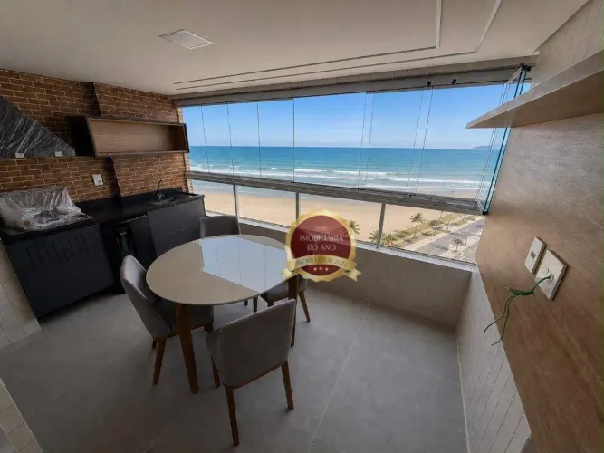 Apartamento mobiliado com vista mar em Praia Grande