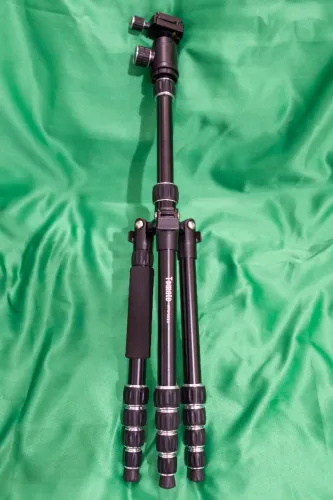 Tripé Profissional Tomate Mtg-3020 1,45m Câmera E Celular