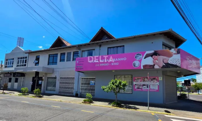 Prédio Comercial com lojas e Salas Comerciais no Centro da Cidade de Campo Bom -RS !!! REF