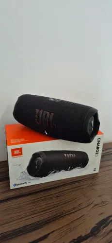 JBL CHARGE 5
