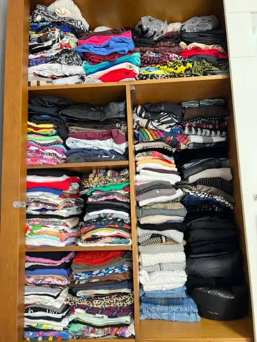 LOTE DE ROUPA FEMININA