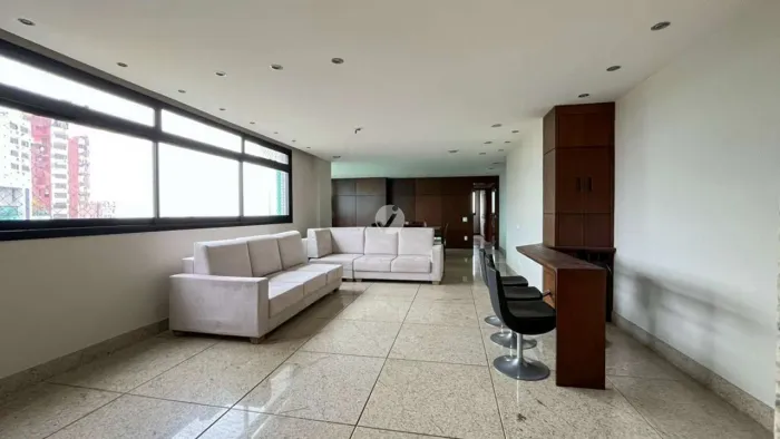 Apartamento, 3 quartos, 2 suites, 4 vagas