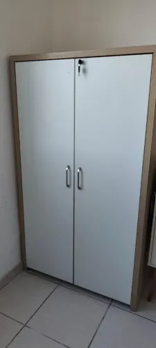 Armário de 2 portas - Alto