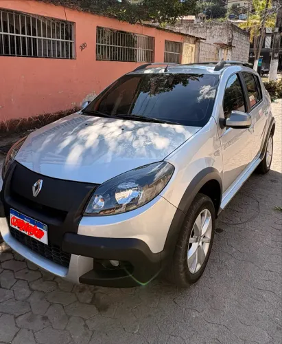 Renault Sandero Stepway Hi-flex 1.6 16V 5P Aut. 2012