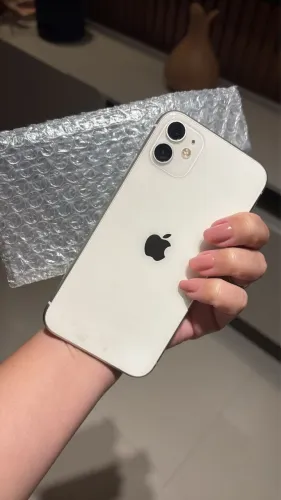 iPhone 11 novo (tela e bateria trocada)