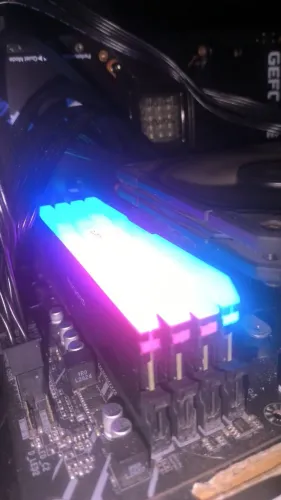 Memoria RAM Asgard Loki W2 RGB 2x8GB 3200Mhz