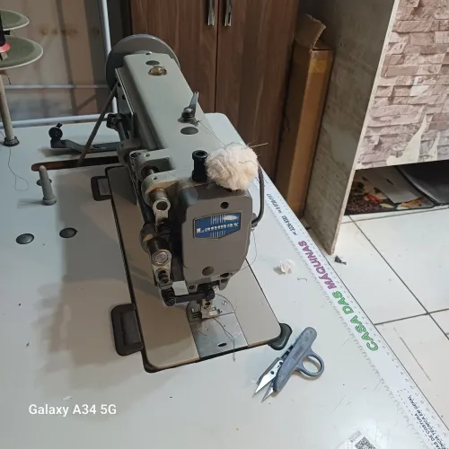 Maquina de costura