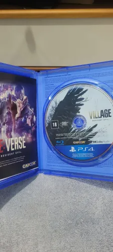 Resident Evil Village- PS4 Original 