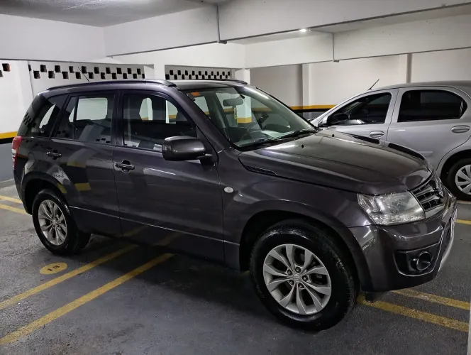 Suzuki Grand Vitara 2.0 16V 4x2/4x4 5P Mec. 2014