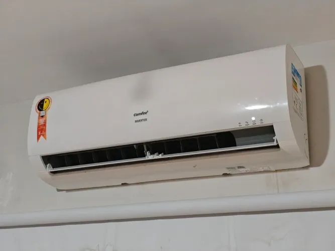 Ar condicionado inverter Comfee 12 mil BTUs