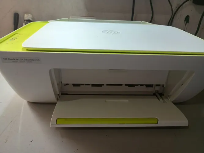 Impressora multifuncional HP 2136