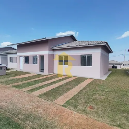 Casa em Condomínio em Bady Bassitt-SP: 3 quartos, 1 suíte, 2 salas, 2 banheiros, 2 vagas n