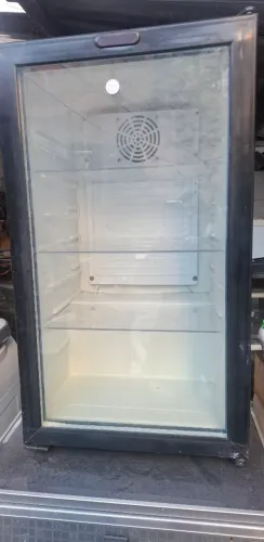 FRIGOBAR MARCA CONSUL