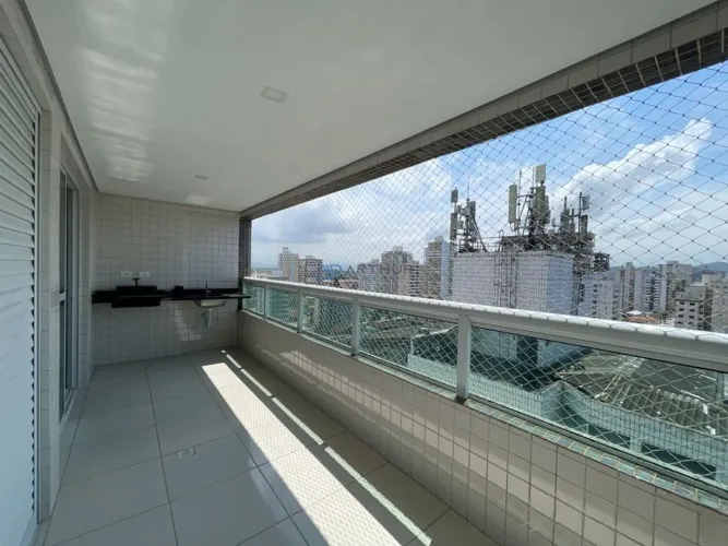 Apartamento para locação em Praia Grande na Guilhermina a 350m da praia