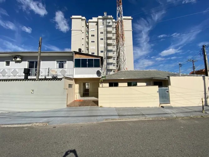 ÓTIMA CASA PARA ALUGAR NO BELA VISTA