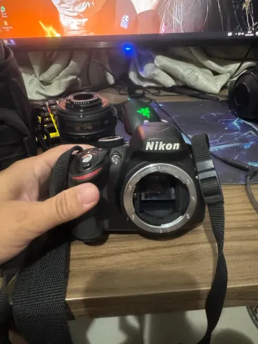 Câmera nikon d3200 com lente vr 18-55 dx