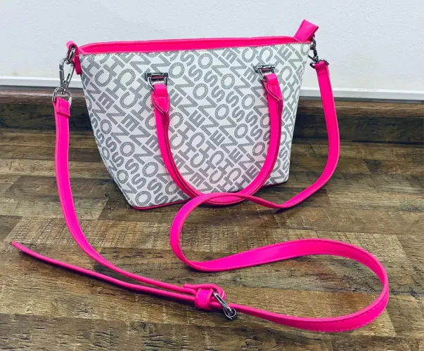Bolsa Feminina Chenson Monograma Rosa (Nova/Sem Uso) - Linda!