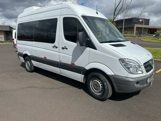 Mercedes-Benz Sprinter 415 Van Luxo T.a. 2.2 Diesel 2015