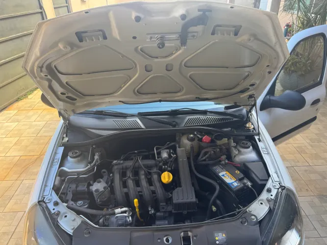 Renault Clio Rn/alize/expr./1.0 Hi-power 16V 5P 2014