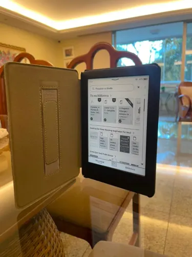 Kindle 10ª Geração com Luz Embutida | Bateria de Longa Duração