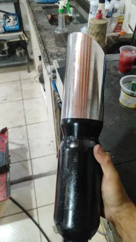 Ponteira esportiva muito nova e recém polida