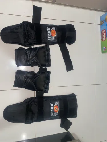 Kit luva+caneleira karatê/taekwondo